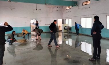 कलम और माइक. थामने वालों ने दिया स्वच्छता का संदेश