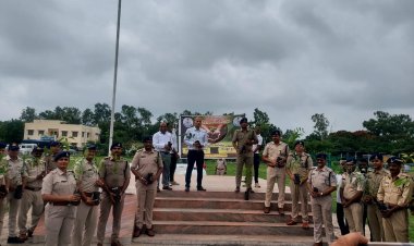 क पेड़ मां के नाम अभियान के तहत रतलाम पुलिस लाईन में हुआ वृक्षारोपण