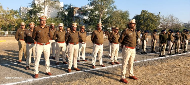 पुलिस परेड ग्राउंड रतलाम में आयोजित हुई जनरल परेड
