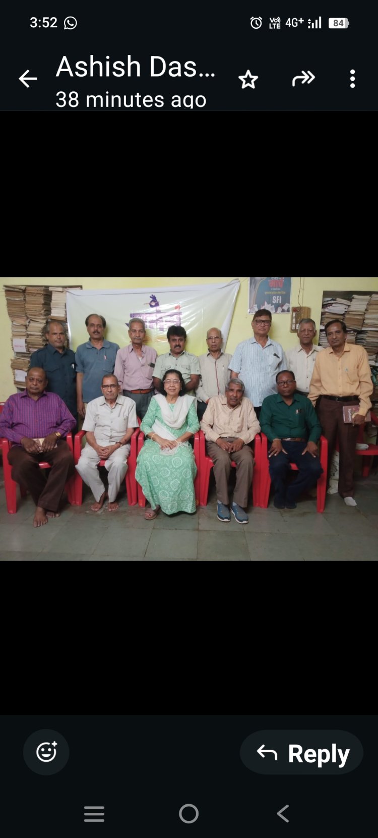 मनुष्य के भावों की अभिव्यक्ति है कविता - दुबे