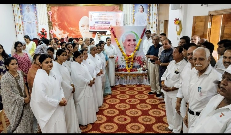 विश्व बंधुत्व दिवस पर रक्तदान,75 यूनिट रक्तदान हुआ