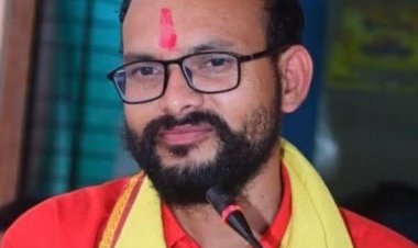 सैलाना कालिका माता मंदिर तोरणद्वार लापरवाही का शिकार, तीन घायल।