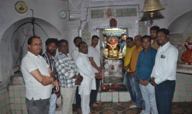 111फिट लम्बी चुनरी लेकर जायेंगे भक्त  श्री गढखंखई माता दरबार  