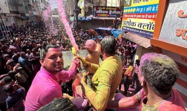 रंगपंचमी पर जावरा में निकली विशाल गैर