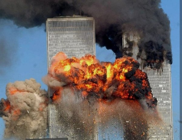        ईरान युद्ध - बुरे फंसे ट्रम्प,सबके मन में खलबली   (प्रो. देवेन्द्र कुमार शर्मा)