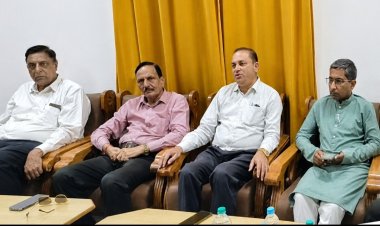 मप्र परशुराम कल्याण बोर्ड के संभाग प्रभारी बने अनुराग लोखंडे, अजय तिवारी जिला प्रभारी नियुक्त