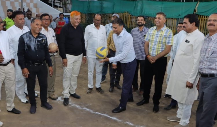 अखिल भारतीय शूटिंग बाल स्पर्धा का रंगारंग शुभारंभ हुआ