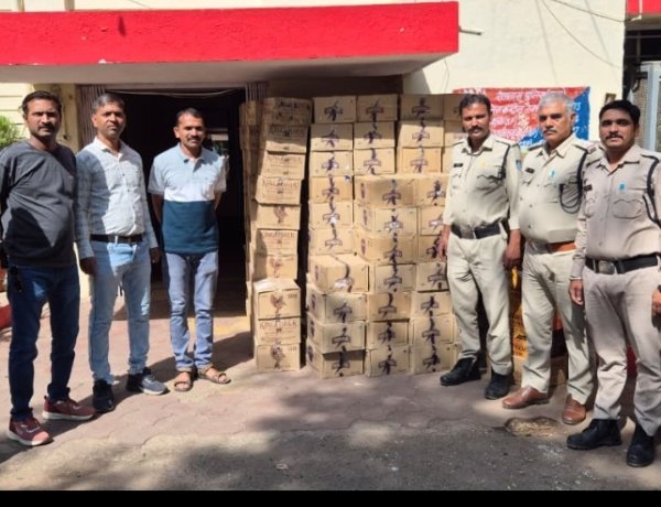 कंटेनर ट्रक से  अवैध बियर बरामद,पंजाब से महाराष्ट्र ले जा रहा था चालक