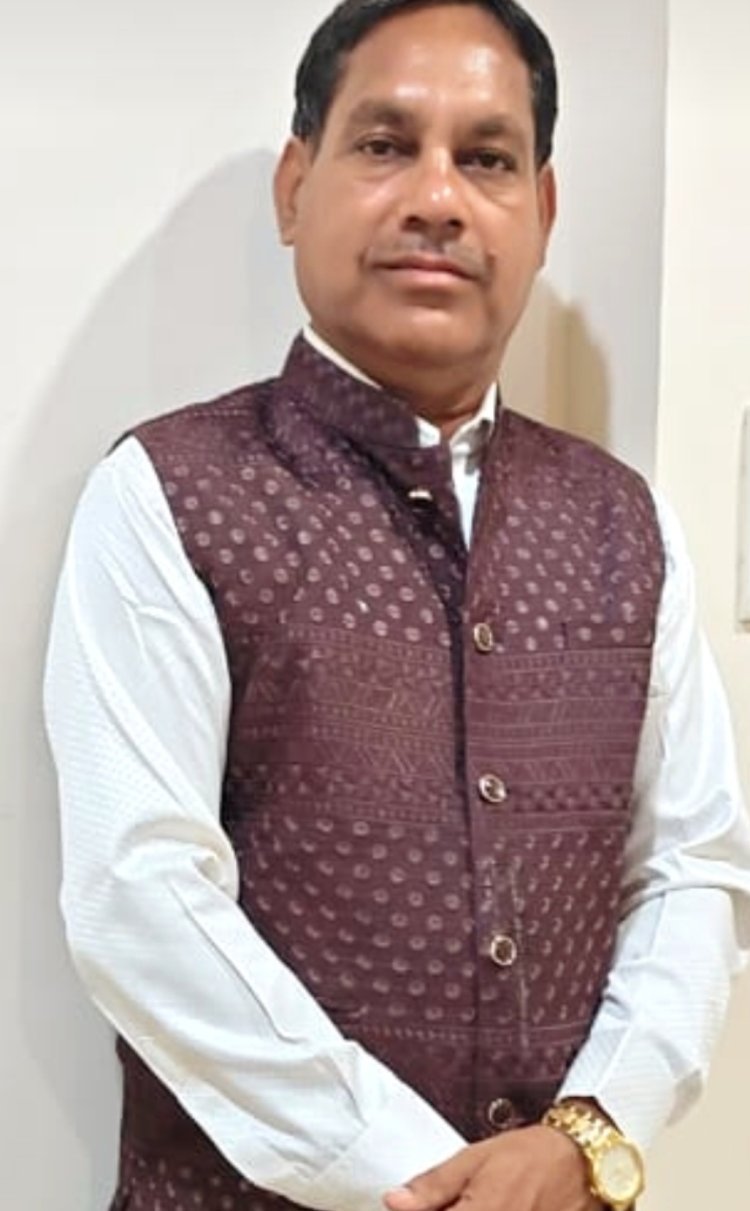आए दिन रतलाम–इंदौर रेल मार्ग पर यात्रियों  को उठाना पड़ती है परेशानी 