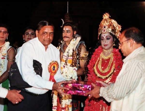 रतलाम में जब दिलीपकुमार और हेमा मालिनी एक मंच पर आए(डॉ प्रदीपसिंह राव)